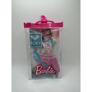 Barbie Roxy Summer Fashion Pack Tie Dye Shirt Skirt Fanny Pack Sunglasses New